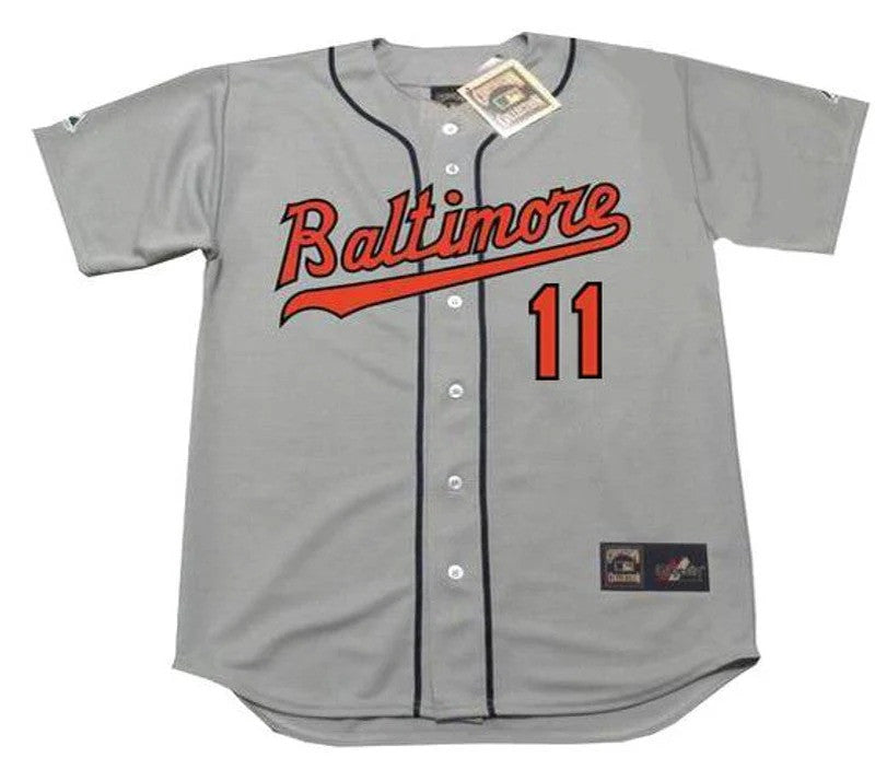 Luis Aparicio #11 Baltimore Orioles 1967 Cooperstown Away Limited Baseball Jersey