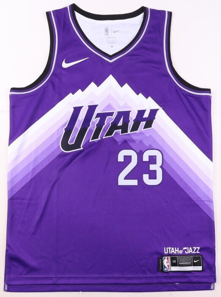 Lauri Markkanen Signed Replica Utah Jazz Jersey (PSA) 2017 1st Round NBA Draft Pick