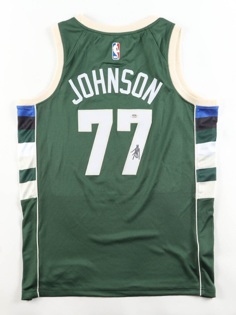 A J Johnson Milwaukee Bucks Jersey /PSA/2024 NBA Cup Champ