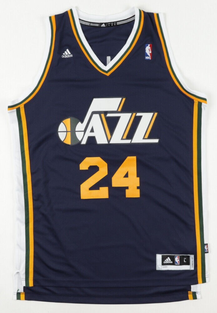 Paul Millsap Signed Replica Utah Jazz Jersey (JSA COA) 2006 2nd Round Pick Power Forward