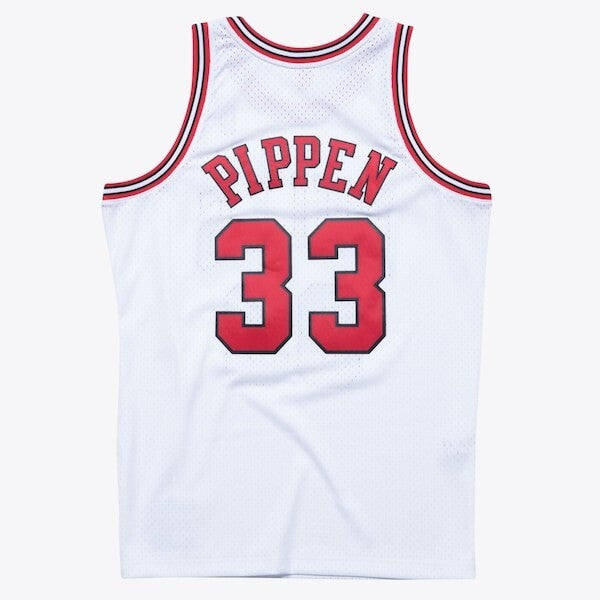 Chicago Bulls Scottie Pippen 1997 Swingman Jersey by Mitchell and Ness - White - Mens