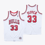 Chicago Bulls Scottie Pippen 1997 Swingman Jersey by Mitchell and Ness - White - Mens
