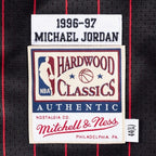 Chicago Bulls Mitchell & Ness  Jersey Alternate Michael Jordan 1996-97