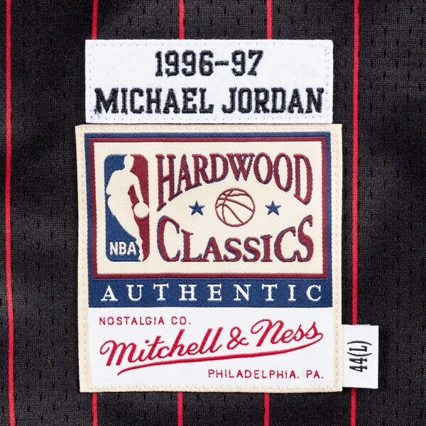 Chicago Bulls Mitchell & Ness  Jersey Alternate Michael Jordan 1996-97