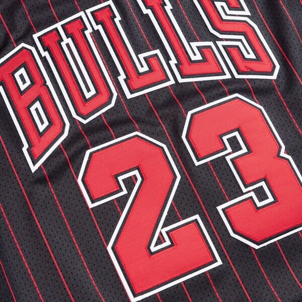 Chicago Bulls Mitchell & Ness  Jersey Alternate Michael Jordan 1996-97
