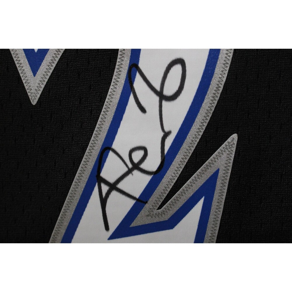 Kevin Garnett Signed Replica Mitchell&Ness Minnesota Timberwolves Jersey L Beckett 50865